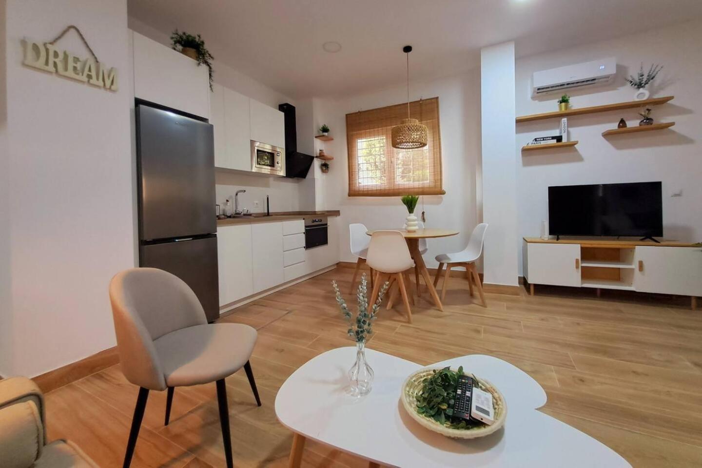 Coffee & Calm Triana Apartment Sevilla Kültér fotó